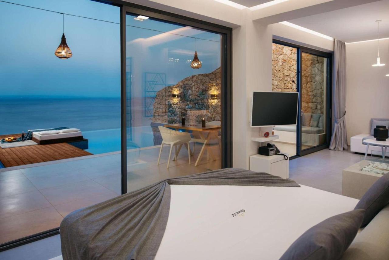 Emerald Cave Suites Agios Nikolaos  Exterior photo